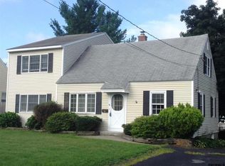 44 Pleasant Ct, Cohoes, NY 12047