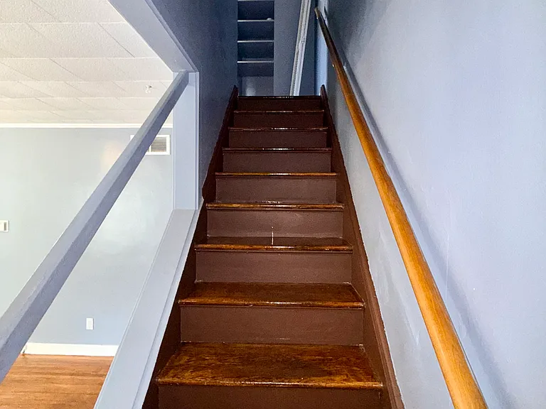 26 Hilltop Rd #1 — Photo 4