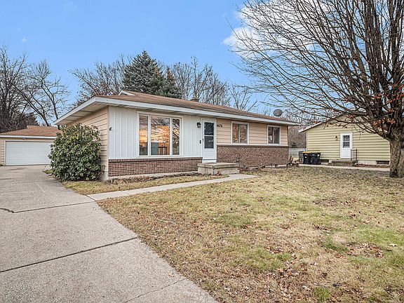 2nd image of 4676 Flying Eagle Dr SE