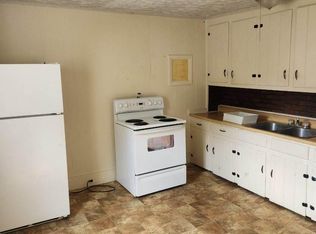 46 Chestnut St UNIT 4, Pittsfield, NH 03263