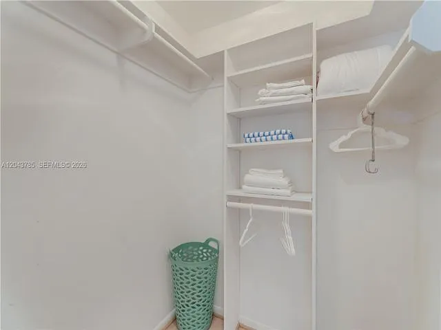 820 SW 26th Rd — Photo 9