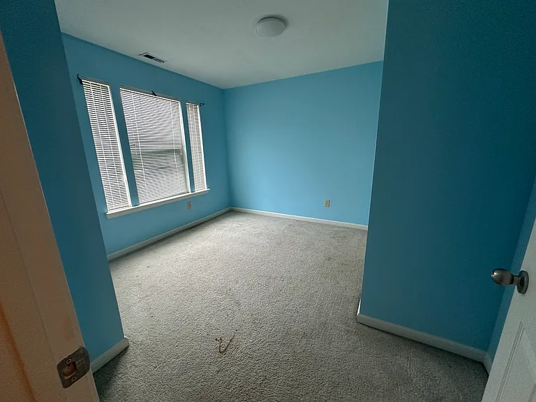 4540 Sugar Bay Ln — Photo 2