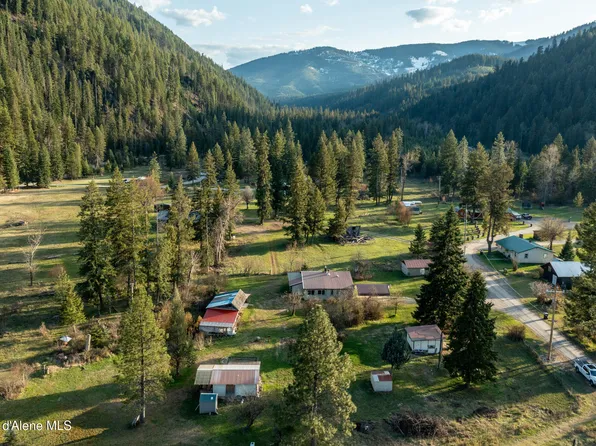 59 Jim Otto Rd, Pinehurst, ID 83850