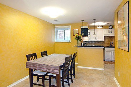 3rd image of 626 W Aldine Ave APT 1W