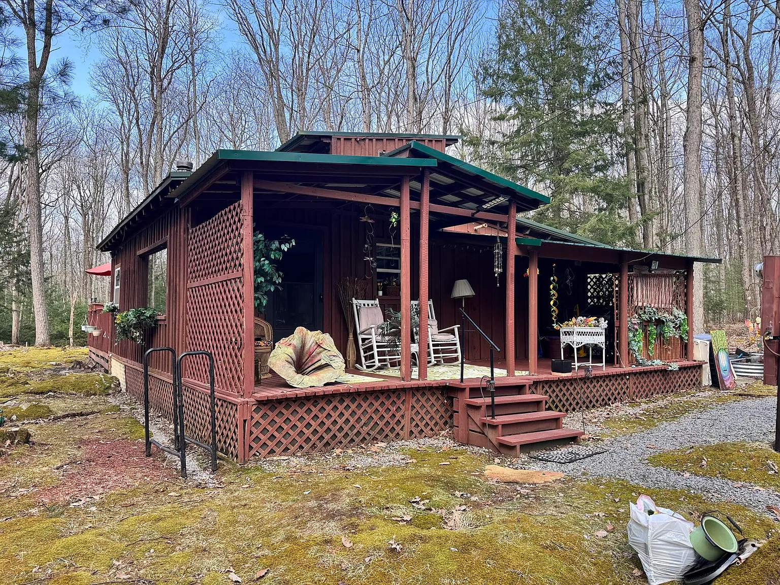 735 Olean Rd photo 1