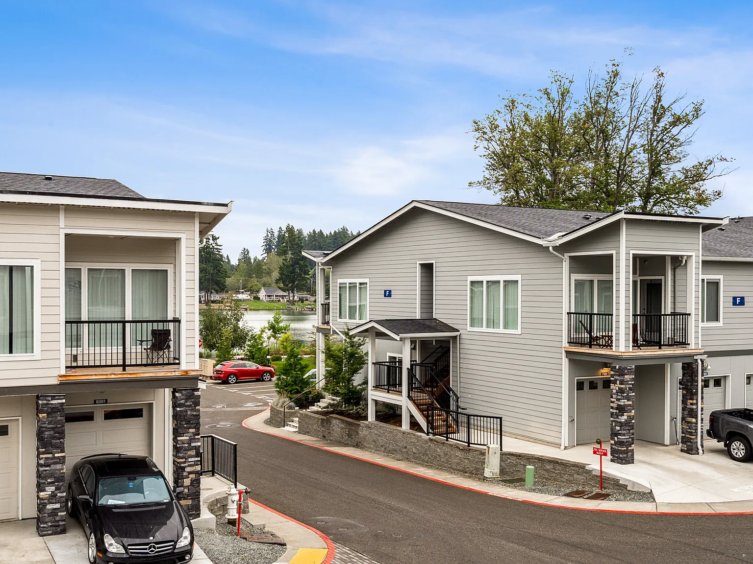 The Landing at Lake Tapps — Photo 2