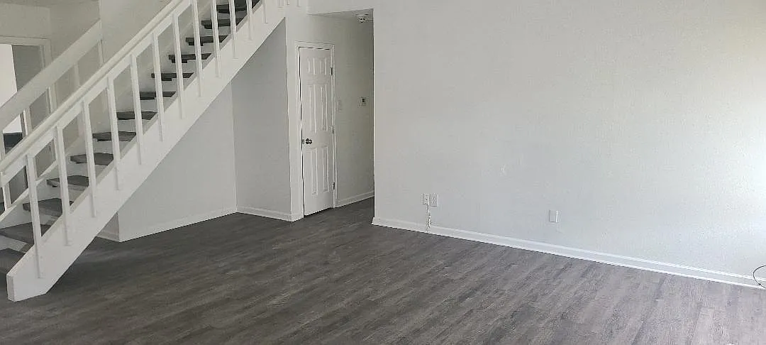 4 bed, 2.0 bath, 1867 sqft, $2,200 — Photo 4