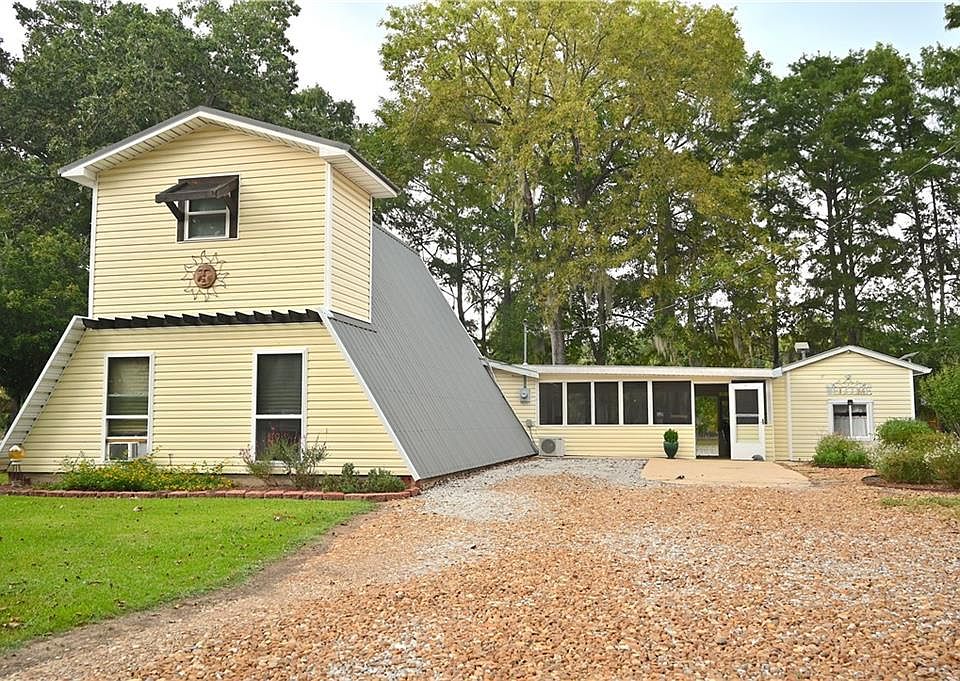 1st image of 198 Chuck Davis Ln