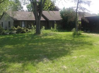 6920 Kings Row, Woodburn, IN 46797