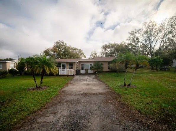 1665 Hope St, Intercession City, FL 33848