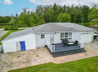 4137 Bayview Ave, Orillia, ON L3V0S2