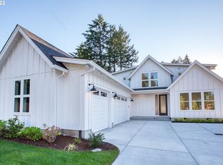5550 Jean Rd, Lake Oswego, OR 97035