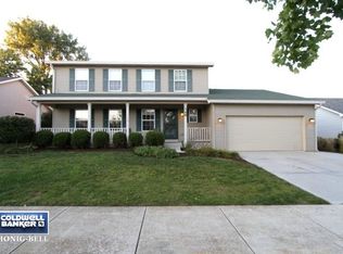740 Hemlock Ln, Lockport, IL 60441