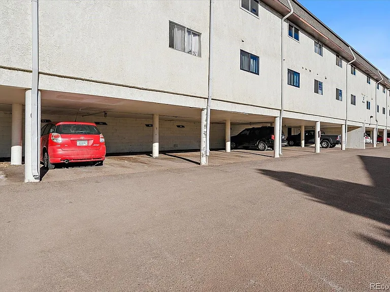 4569 S Lowell Blvd #B — Photo 16
