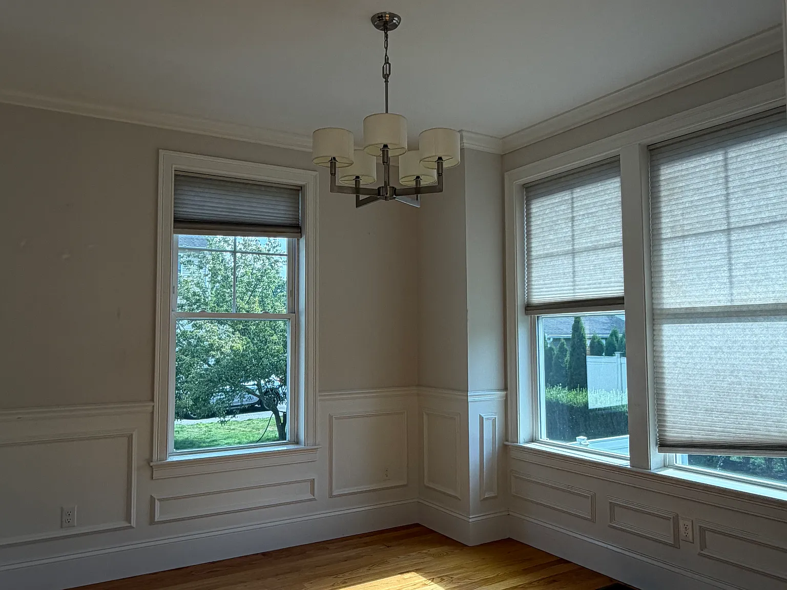 4 bed, 3.5 bath, 3100 sqft, $7,980 — Photo 4