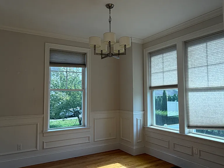 896 Chestnut St #2 — Photo 4