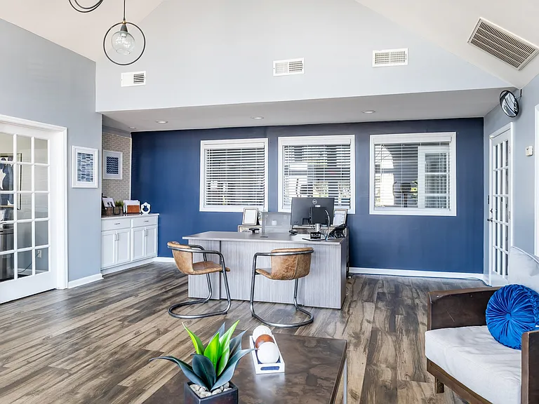 Galleria Park Apartments — Photo 10