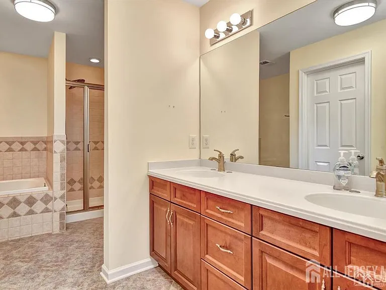 248 River Rd — Photo 13