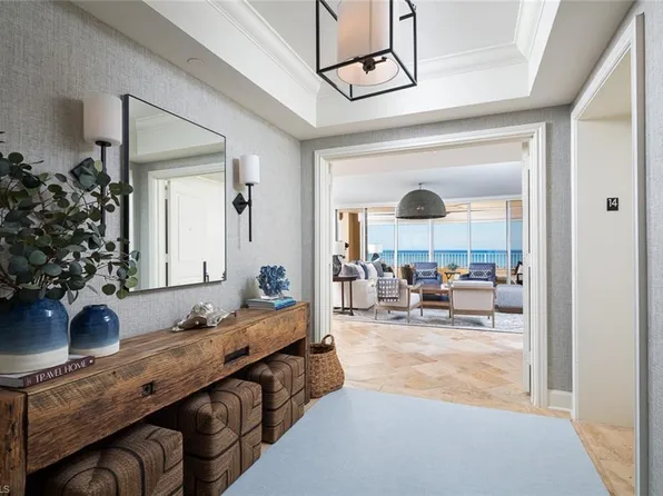 6597 Nicholas BLVD #1403, NAPLES, FL 34108