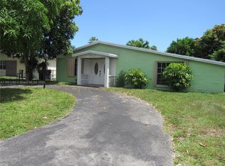 6550 McKinley St, Hollywood, FL 33024