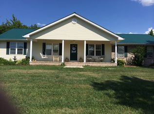 318 Grandview Ln, Strunk, KY 42649