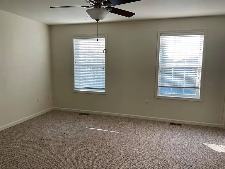6250 Galleon Dr — Photo 4