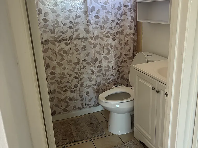 2909 El Camino Real #5 — Photo 2