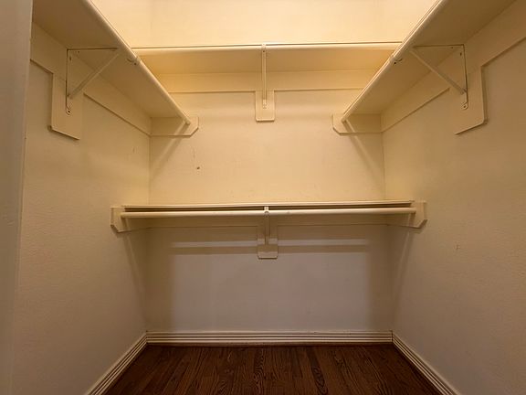 5th image of 2619 Colby St