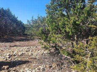 1005 Overhill Dr, Cleburne, TX 76033