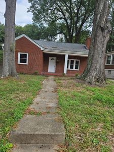 180 Sherwood Dr, Danville, VA, 24540