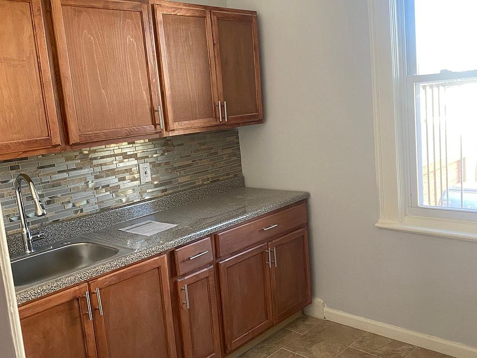 1st image of 213 E Prospect Ave APT 2