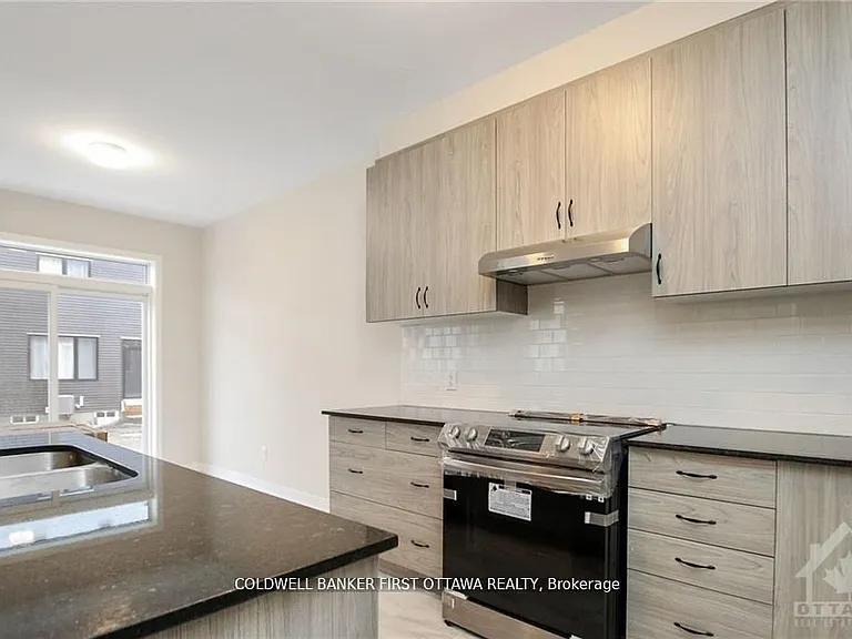 71 Kindred Row — Photo 11