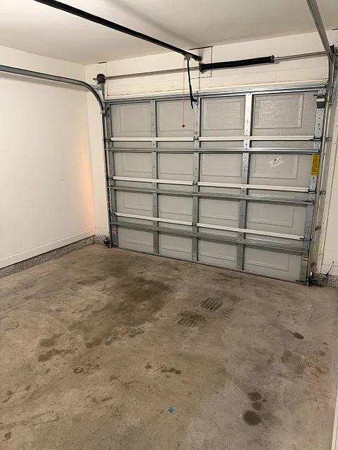 3 bed, 1200 sqft, $1,700 — Photo 3