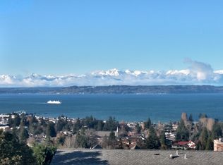 1010 12th Ave N, Edmonds, WA 98020