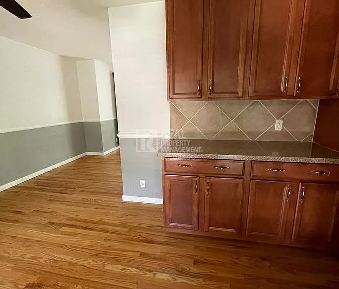2580 S Carey Way — Photo 6