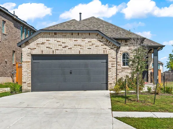 151 Blackwell Ln, Kyle, TX 78640