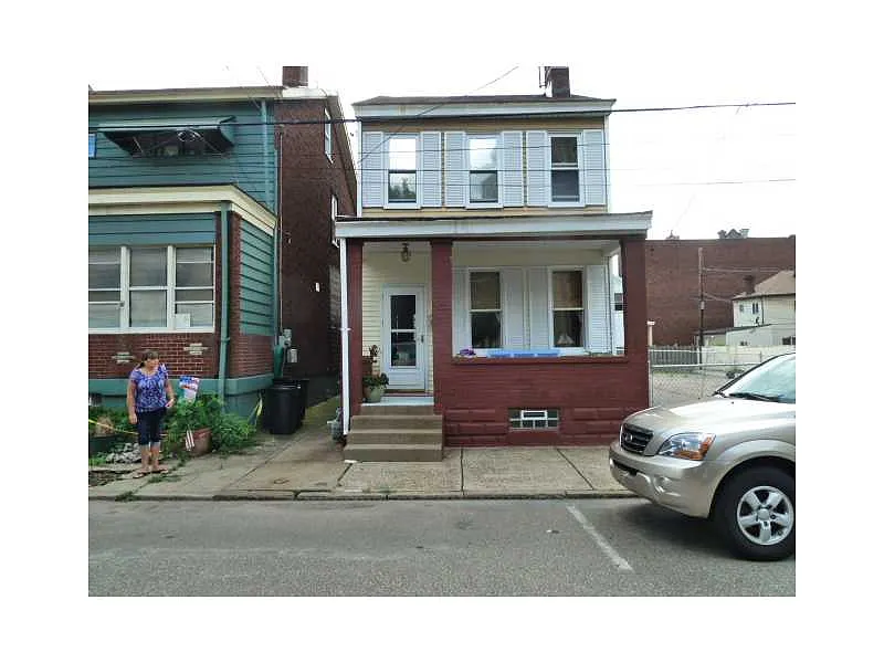 25 5th St photo 1