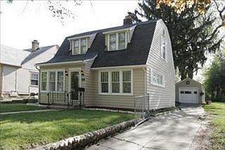 1st image of 920 Fairbanks Ave