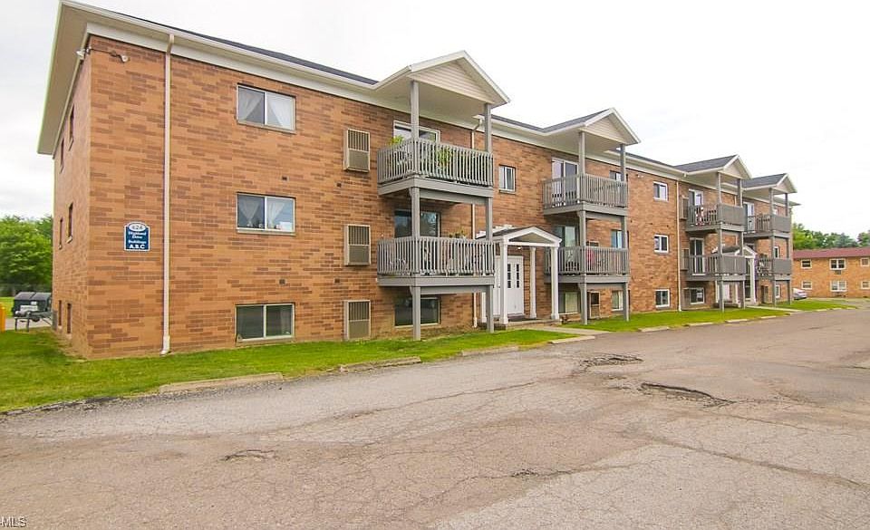 1st image of 624-664 Highland Dr