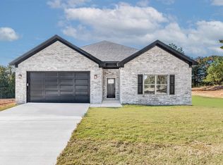 74 Summer Sky Dr, Greenbrier, AR 72058