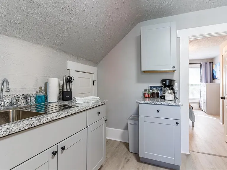 515.5 Daniels Ave — Photo 8