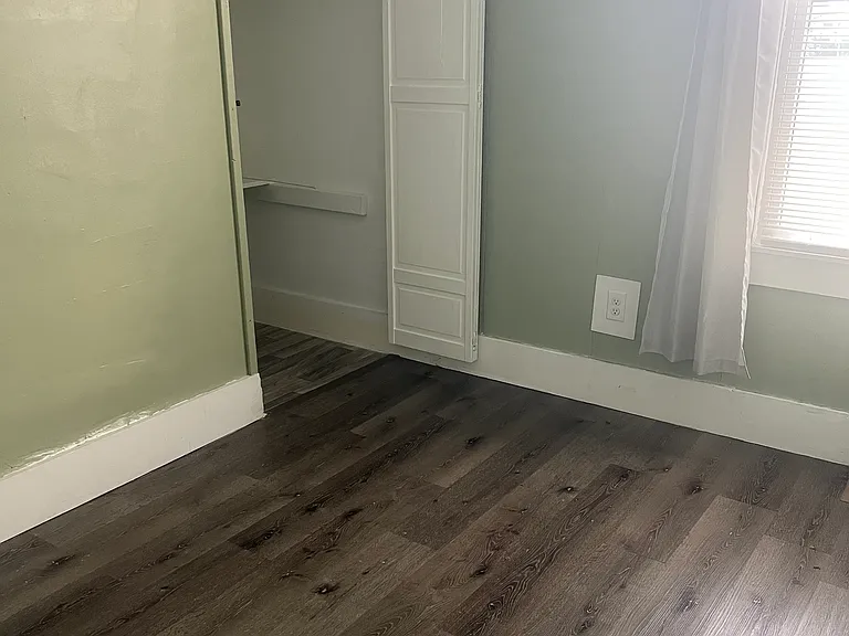 2165 Lemay St — Photo 5