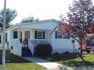 701 Evergreen Ct, Whiting, NJ 08759