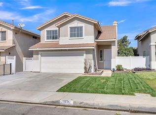15632 Snowdan Rd, Fontana, CA 92337