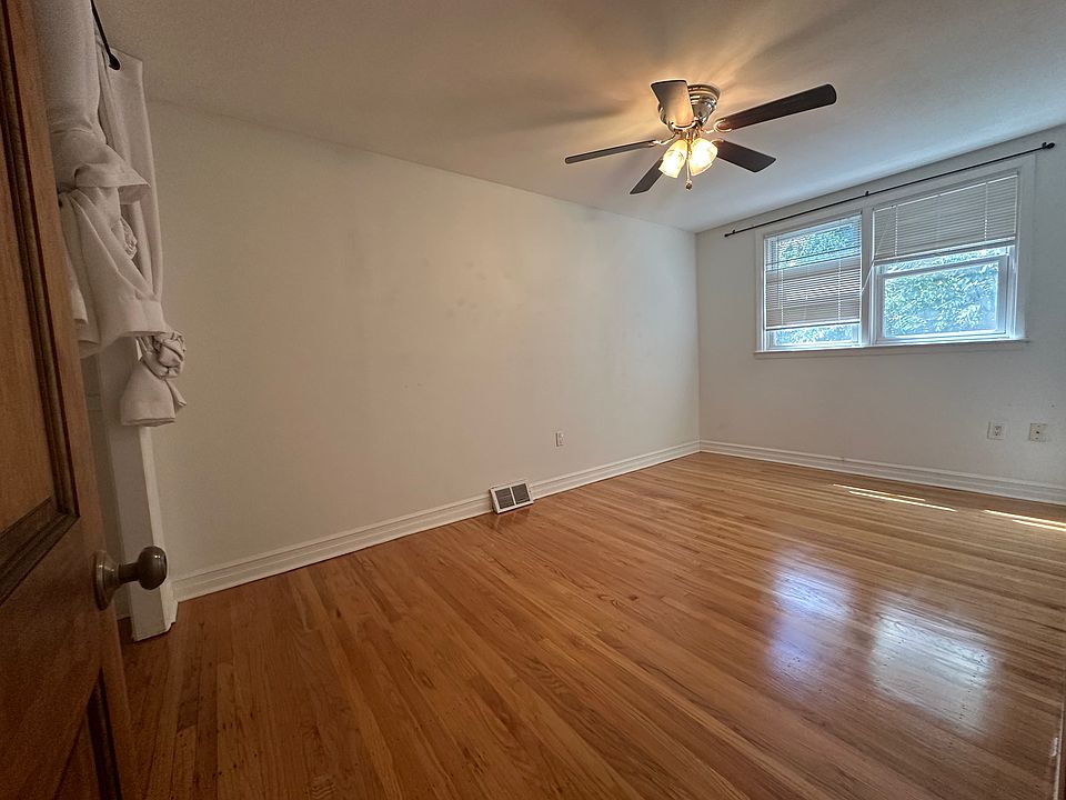 1st image of 7010 Valley Ave Floor 2