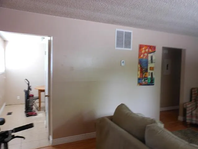 141 E Coatsville Ave #B — Photo 7
