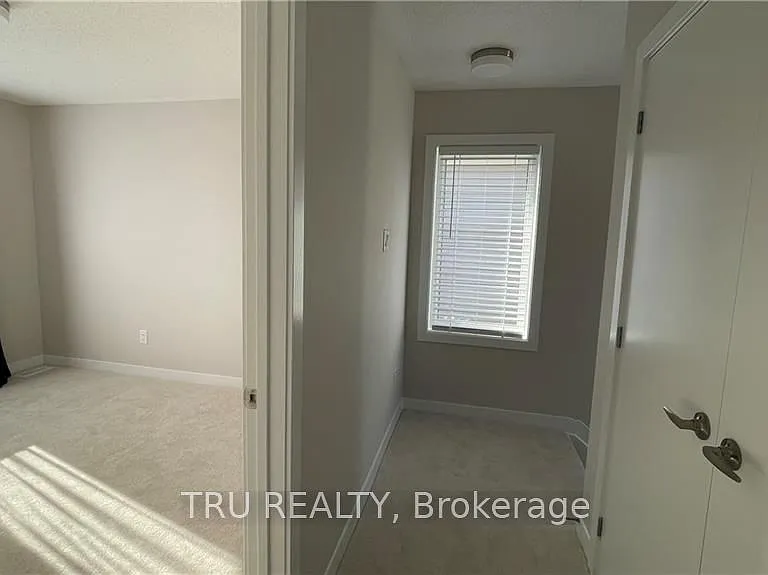 744 Eminence St — Photo 8