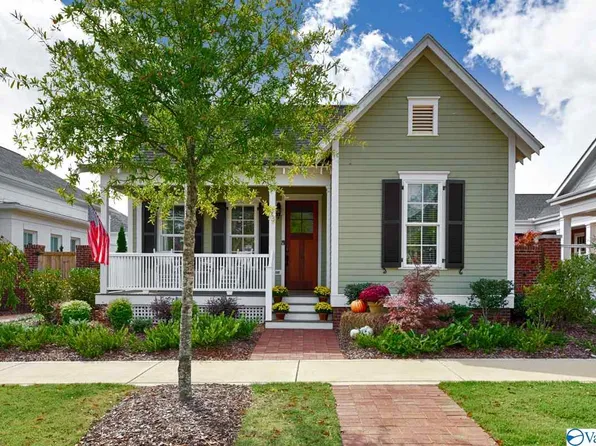 93 Hillcrest Ave NW, Huntsville, AL 35806