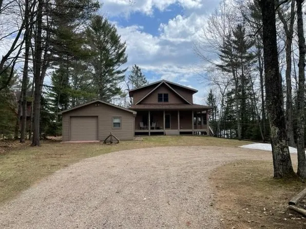 8956 Balsam Ln, Three Lakes, WI 54562