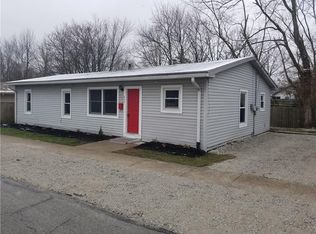 898 N Johnson Ave, Franklin, IN 46131